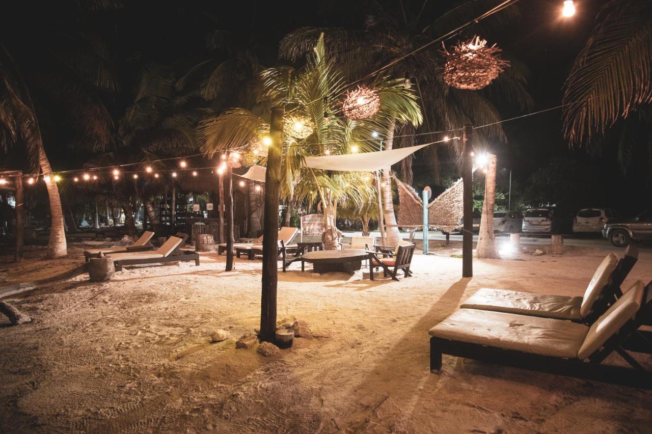 Hotel Luna De Plata Mahahual Exterior foto