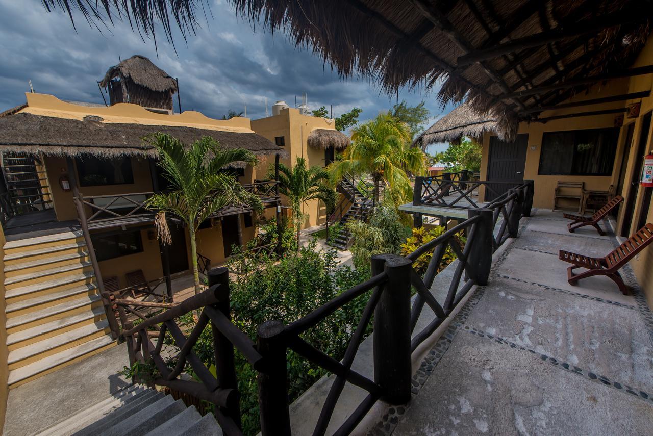 Hotel Luna De Plata Mahahual Exterior foto